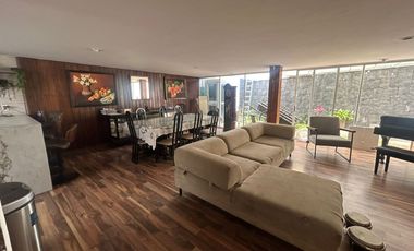 Casa en Venta Para Actualizar, Magisterial Vistabella