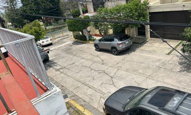 Casa en Venta Para Actualizar, Magisterial Vistabella