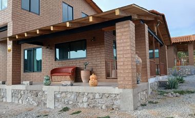 2 Cabañas Hermosas con Terraza para descanso a precio de 1