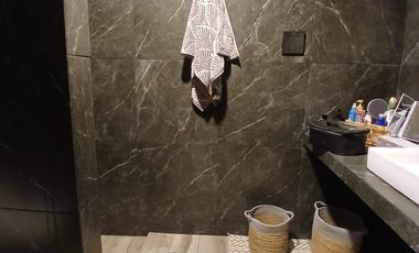 2 Cabañas Hermosas con Terraza para descanso a precio de 1