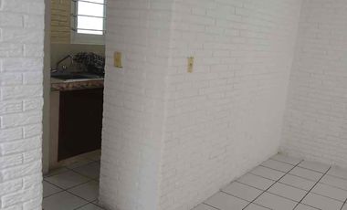 Renta bonita y práctica casa de un piso  en LAS PLAZAS $11,000.00