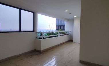 Sewa Apartemen Bona Vista Lebak Bulus, Jakarta Selatan - 4BR Furnished