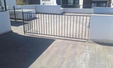 CASA EN RENTA EN TRES MARÍAS