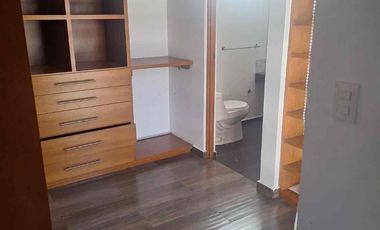 CASA EN RENTA EN TRES MARÍAS