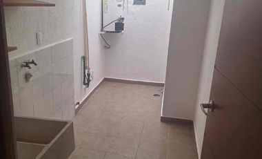 CASA EN RENTA EN TRES MARÍAS