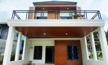 Townhouse Murah pinggir jalan di Timur Jakarta