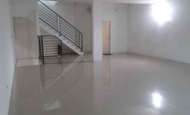 Dijual cepat ruko dpn superindo duren jaya bekasi lebar 7m dkt sekolah ananda lokasi strategis SHM