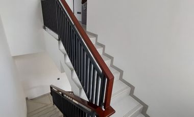 RUMAH BARU MODERN DI PONDOK HIJAU Gegerkalong Setiabudi Bandung Akses Mudah