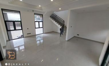 RUMAH BARU MODERN DI PONDOK HIJAU Gegerkalong Setiabudi Bandung Akses Mudah