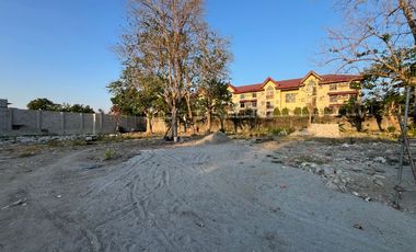 Big Merville Park Lot For Sale (Executive Area)