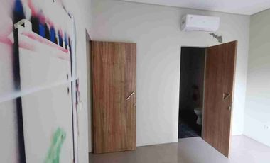 Dijual Full Furnished Town House Di Bintaro