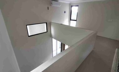 Dijual Full Furnished Town House Di Bintaro