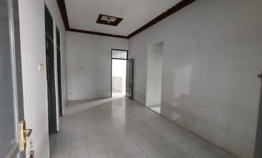 Dijual 2 Rumah di Kencoan, Kotabaru