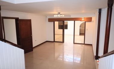 CASA COMERCIAL EN RENTA – SECTOR ESTRATÉGICO