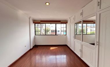 CASA COMERCIAL EN RENTA – SECTOR ESTRATÉGICO