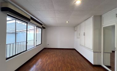 CASA COMERCIAL EN RENTA – SECTOR ESTRATÉGICO
