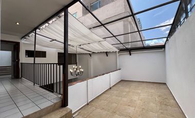 CASA COMERCIAL EN RENTA – SECTOR ESTRATÉGICO