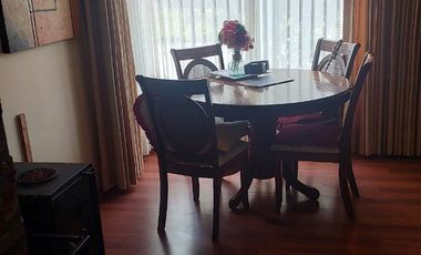 Se vende acogedora casa ubicada en el tranquilo y solicitado Sector El Bosque, Valdivia