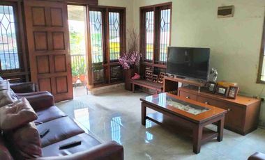 Disewakan dan Dijual Bangunan ex Showroom Mobil di Sholeh Iskandar, Kota Bogor