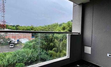 Rento apartamento amplio en Av Sur