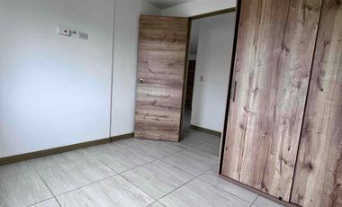 Rento apartamento amplio en Av Sur
