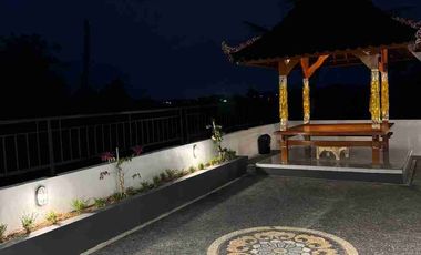 FOR SALE VILLA MEWAH Full Furnished Dekat Pantai. Klungkung- Bali