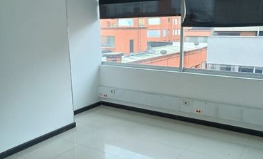 ARRIENDO OFICINA BOGOTA NORTE SANTA BARBARA ED FALABELLA