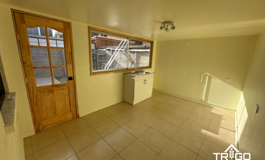 Se arrienda hermosa casa 2D 2B recién remodelada en Villa Alegre, Quillota.