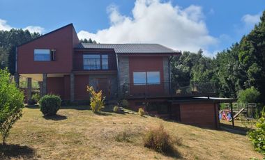 Se vende hermosa casa en Condominio Los Aromos, Valdivia