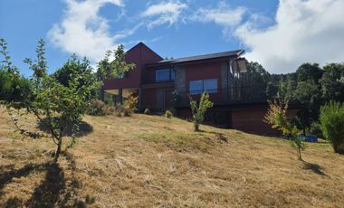 Se vende hermosa casa en Condominio Los Aromos, Valdivia