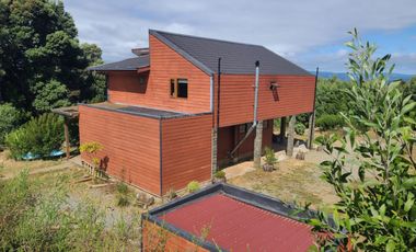 Se vende hermosa casa en Condominio Los Aromos, Valdivia