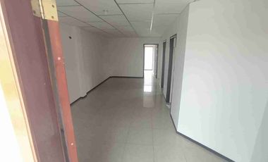 Alquilo casa en la Urbanización La Joya