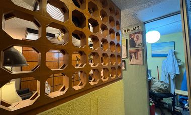 Estupenda oficina  con vista panorámica y  azotea de gran potencial , ideal!