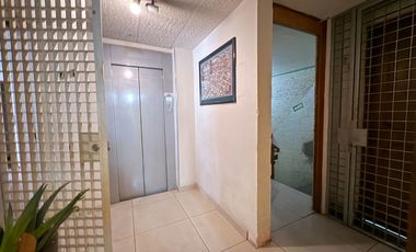 Estupenda oficina  con vista panorámica y  azotea de gran potencial , ideal!