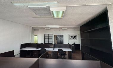 Estupenda oficina  con vista panorámica y  azotea de gran potencial , ideal!