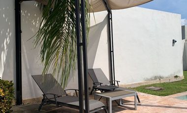 Casa en venta con amplio terreno en Cholul