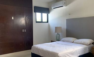 Casa en venta con amplio terreno en Cholul