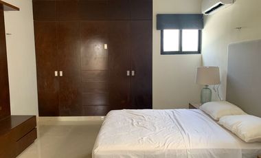 Casa en venta con amplio terreno en Cholul