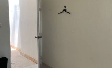 Casa en venta con amplio terreno en Cholul