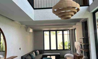 Di Jual New Modern Vila 3 bedroom fully furnished dekat pantai melasti Jimbaran