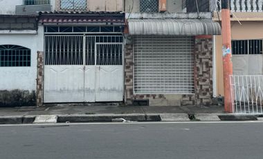 MUCHO LOTE UNO ETAPA SIETE ALQUILO HERMOSA Y AMPLIA CASA DOS PLANTAS, TRES DORMITORIOS, EXCELENTES ACABADOS