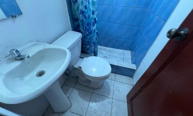 MUCHO LOTE UNO ETAPA SIETE ALQUILO HERMOSA Y AMPLIA CASA DOS PLANTAS, TRES DORMITORIOS, EXCELENTES ACABADOS