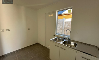 Se arrienda hermosa casa nueva en excelente zona de Limache