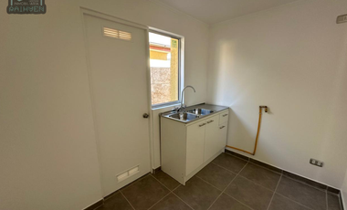 Se arrienda hermosa casa nueva en excelente zona de Limache