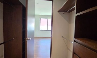 PRECIOSA CASA A UNOS PASOS DE MITIKAH
