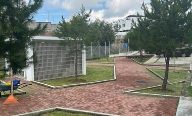 RENTA BONITO DEPARTAMENTO COMO NUEVO 2 HABITACIONES, 2 BAÑOS COMPLETOS, A 5 MINUTOS DE LA UVAQ