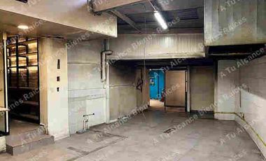 Venta de casa con uso de suelo en Av. Miguel Ángel de Quevedo. Coyoacan, CDMX.