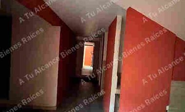 Venta de casa con uso de suelo en Av. Miguel Ángel de Quevedo. Coyoacan, CDMX.