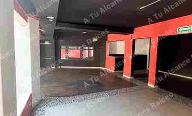Venta de casa con uso de suelo en Av. Miguel Ángel de Quevedo. Coyoacan, CDMX.