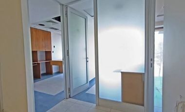 Venta de local comercial en Metro Escuela Militar